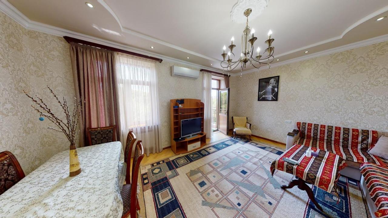 Yerevan City Center Apartment 外观 照片